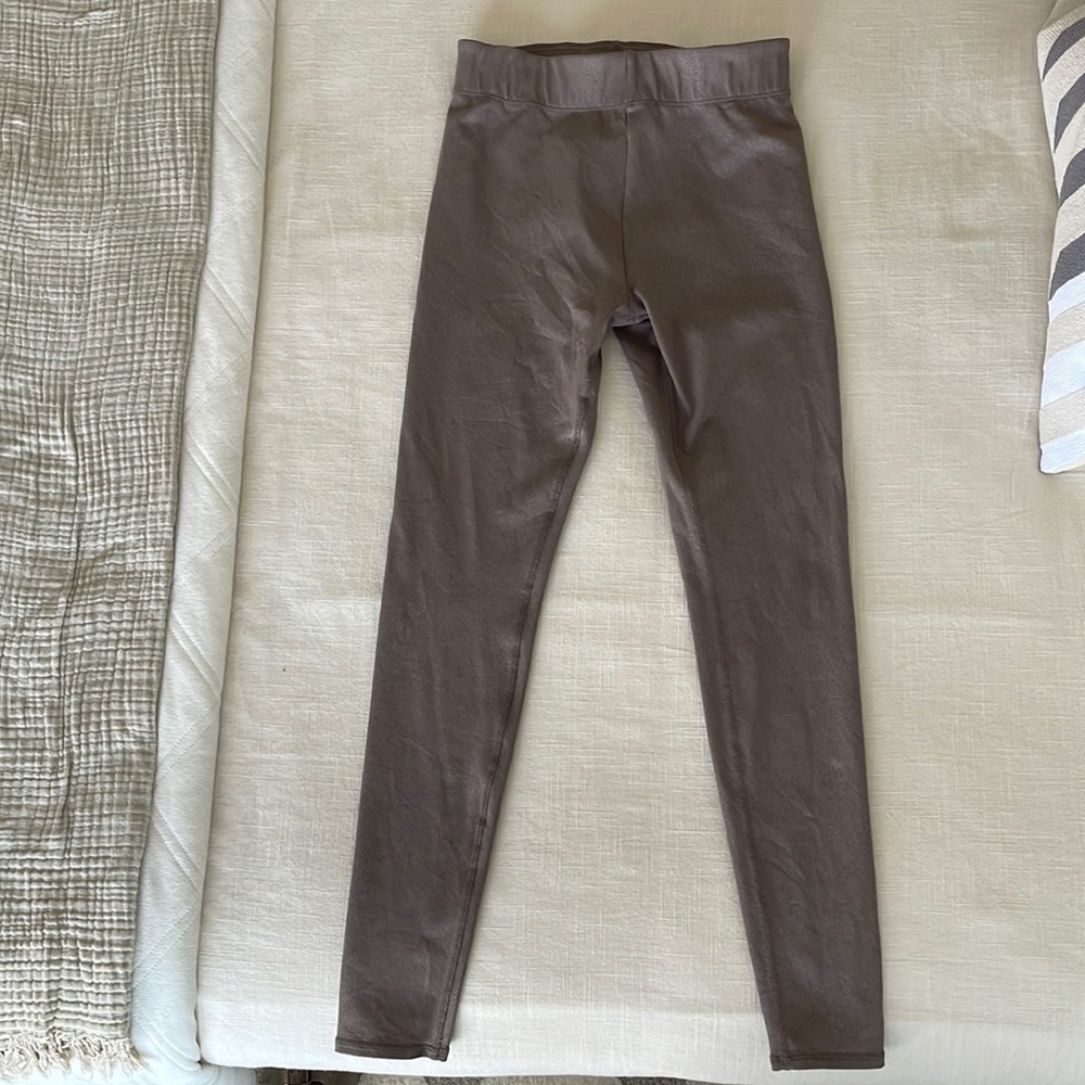 ALO Faux Leather Airbrush High Waist Legging M hot cocoa